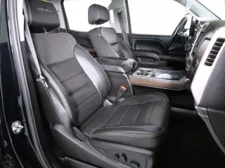 GMC Sierra 2500HD 2018 4x4 Denali 4dr Crew Cab SB