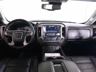 GMC Sierra 2500HD 2018 4x4 Denali 4dr Crew Cab SB
