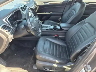Ford Fusion Hybrid 2013 SE 4dr Sedan