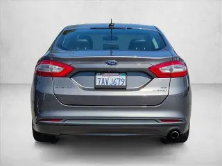 Ford Fusion Hybrid 2013 SE 4dr Sedan