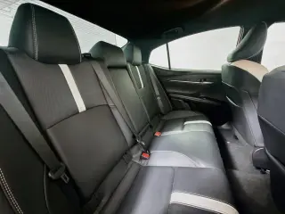 Toyota Camry 2025 SE 4dr Sedan