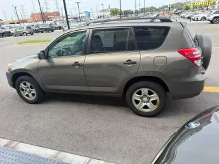 Toyota RAV4 2012 4x4 Base 4dr SUV