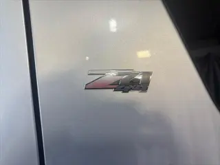 Chevrolet Suburban 2013 4x4 LT 4dr SUV