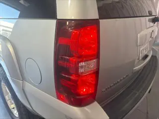 Chevrolet Suburban 2013 4x4 LT 4dr SUV