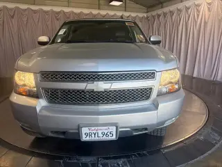 Chevrolet Suburban 2013 4x4 LT 4dr SUV
