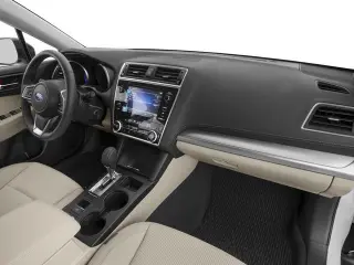 Subaru Outback 2018 AWD 2.5i Touring 4p Puerta Maletero