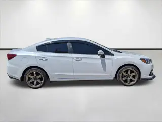 Subaru Impreza 2022 AWD Premium Sedán 4 puertas