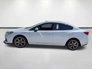 Subaru Impreza 2022 AWD Premium Sedán 4 puertas