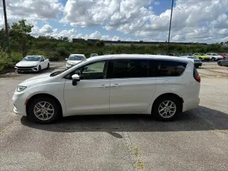 Chrysler Pacifica 2023 Touring L 4dr Mini-Van