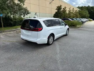 Chrysler Pacifica 2023 Touring L 4dr Mini-Van