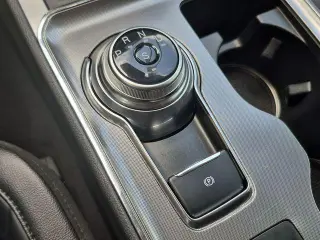 Ford Edge 2024 AWD Titanium 4p SUV