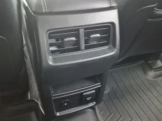 Ford Edge 2024 AWD Titanium 4p SUV