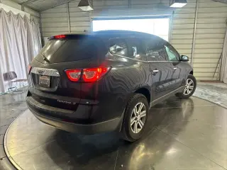 Chevrolet Traverse 2015 LT 4dr SUV con 2LT