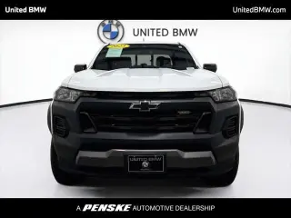 Chevrolet Colorado 2023 4x4 Trail Boss 4p Camión de cabina completa 5 pies ST