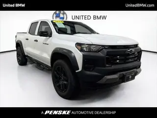Chevrolet Colorado 2023 4x4 Trail Boss 4p Camión de cabina completa 5 pies ST