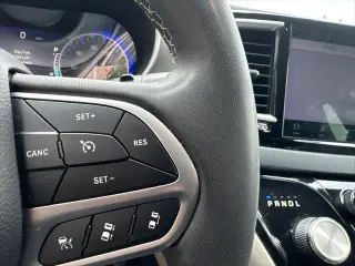 Chrysler Pacifica 2023 Touring L 4dr Mini-Van