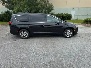 Chrysler Pacifica 2023 Touring L 4dr Mini-Van