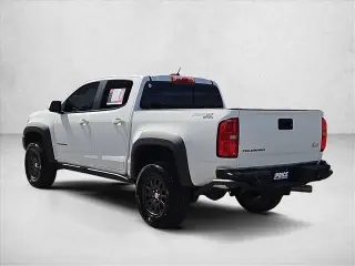 Chevrolet Colorado 2022 4x4 ZR2 4 puertas Crew Cab 5 ft. SB