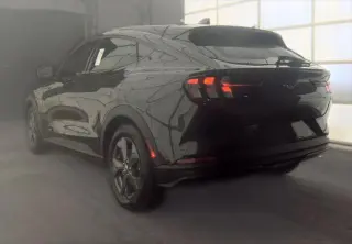 Ford Mustang Mach-E 2022 Select 4dr SUV