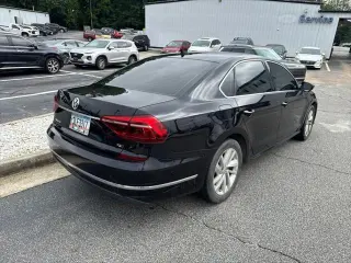Volkswagen Passat 2018 2.0T SE 4dr Sedán