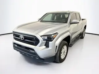 Toyota Tacoma 2024 4x2 SR5 4p Doble Cabina Doble 5.0 ft SB