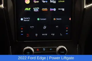 Ford Edge 2022 AWD Titanium 4dr Crossover