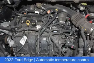 Ford Edge 2022 AWD Titanium 4dr Crossover