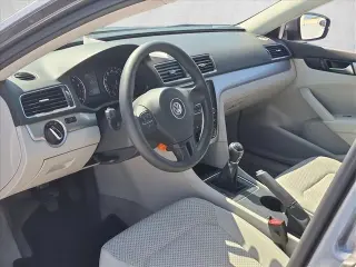 Volkswagen Passat 2014 1.8T S PZEV 4dr Sedán 6A