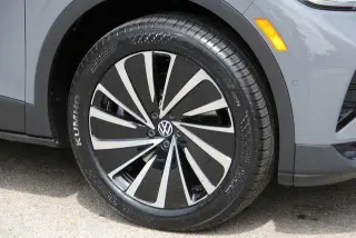 Volkswagen ID.4 2023 AWD Pro S Plus 4dr Crossover