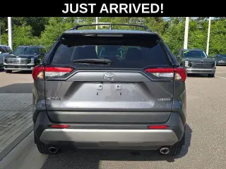 Toyota RAV4 2025 Limited 4p SUV