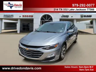 Chevrolet Malibu 2024 LT berlina de 4 puertas con 1LT