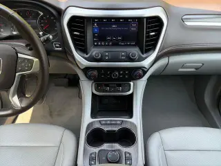GMC Acadia 2023 4x4 SLT 4p SUV