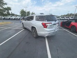 GMC Acadia 2020 4x4 Denali 4p SUV