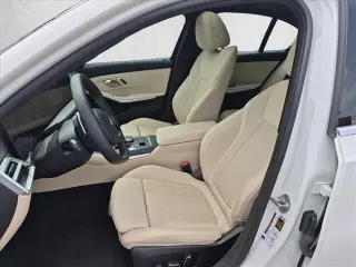 BMW Serie 3 2025 330i Sedán 4 puertas