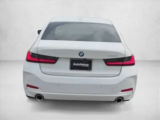 BMW Serie 3 2025 330i Sedán 4 puertas