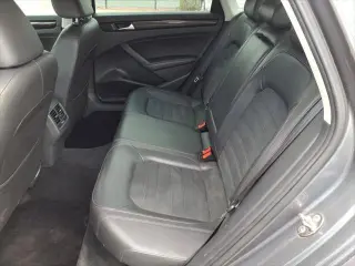 Volkswagen Passat 2015 2.0L TDI SEL Premium Sedán 4 puertas