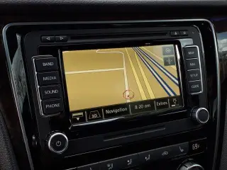 Volkswagen Passat 2015 2.0L TDI SEL Premium Sedán 4 puertas