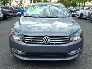 Volkswagen Passat 2015 2.0L TDI SEL Premium Sedán 4 puertas