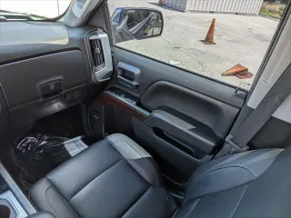 GMC Sierra 1500 2018 4x4 SLT 4dr Crew Cab 5.8 ft. CB
