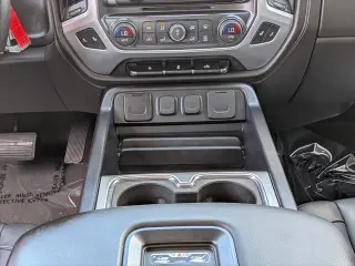 GMC Sierra 1500 2018 4x4 SLT 4dr Crew Cab 5.8 ft. CB