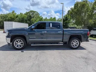 GMC Sierra 1500 2018 4x4 SLT 4dr Crew Cab 5.8 ft. CB