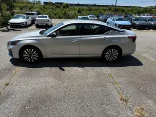 Nissan Altima 2025 2.5 SV 4dr Sedan
