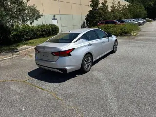 Nissan Altima 2025 2.5 SV 4dr Sedan
