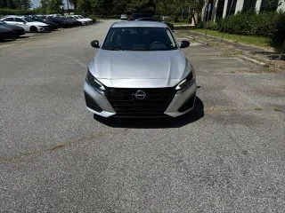 Nissan Altima 2025 2.5 SV 4dr Sedan