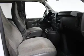 GMC Savana 2025 LT 3500 3dr Extended Passenger Van