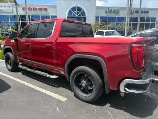 GMC Sierra 1500 2019 4x2 SLE 4p Puerta Cuadrada de Tripulación 5.8 ft. CB