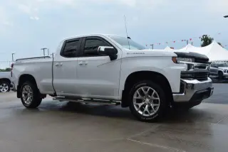 Chevrolet Silverado 1500 2021 4x4 LT 4dr Cabina Doble 6.6 ft. SB con 1LT