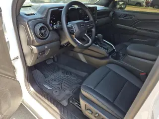 Chevrolet Colorado 2026 4x4 Trail Boss 4p. Cabina de Tripulacion de 5 pies ST