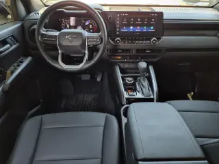 Chevrolet Colorado 2026 4x4 Trail Boss 4p. Cabina de Tripulacion de 5 pies ST