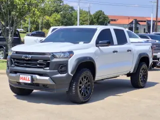 Chevrolet Colorado 2026 4x4 Trail Boss 4p. Cabina de Tripulacion de 5 pies ST